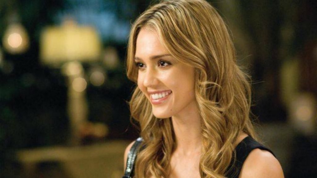 Jessica Alba recalls the moment her daughter realised she is famous - Trendy Bash