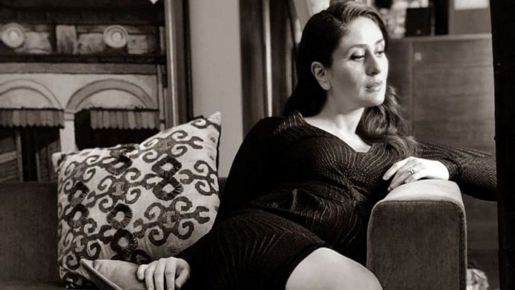 Kareena Kapoor shares her alluring monochrome picture - Trendy Bash