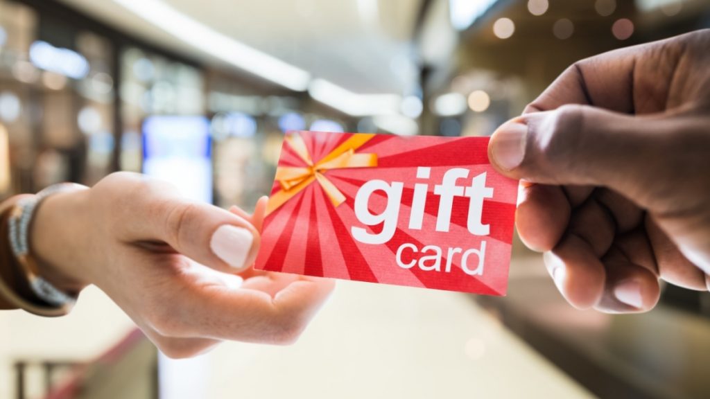 Valentine's Day 2021: Unique Gift Ideas To Make Your Loved One Feel Extra Special!